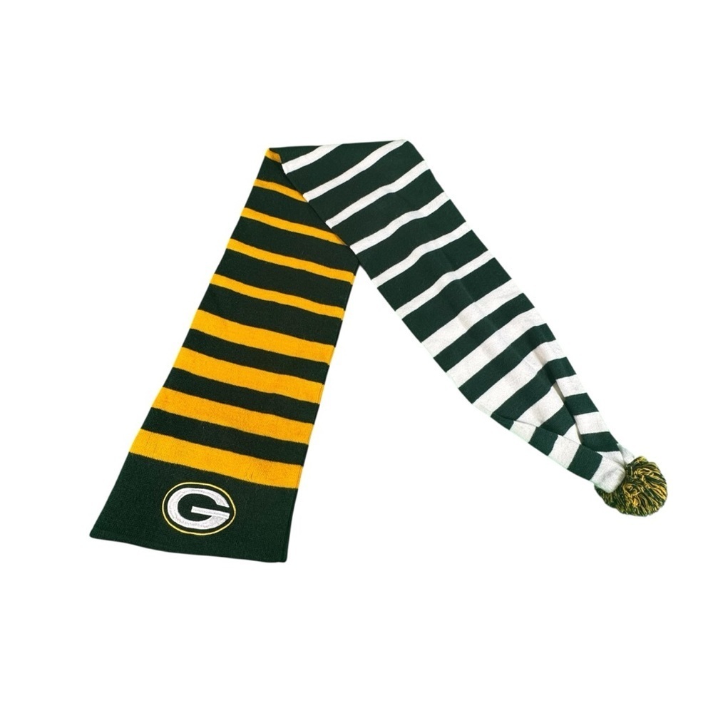 Green Bay Packers Forever Collectibles Hat Scarf Pom Pom Striped NFL